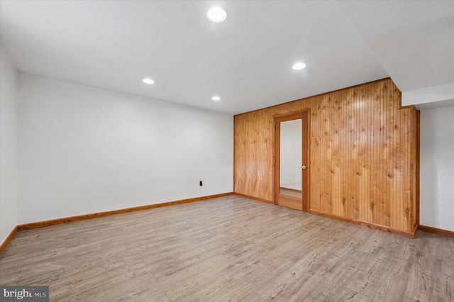 3 HANSEN CT, Narberth, PA 19072