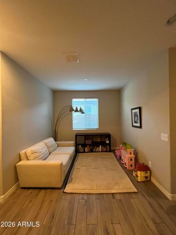 22017 N 97TH Drive, Peoria, AZ 85383