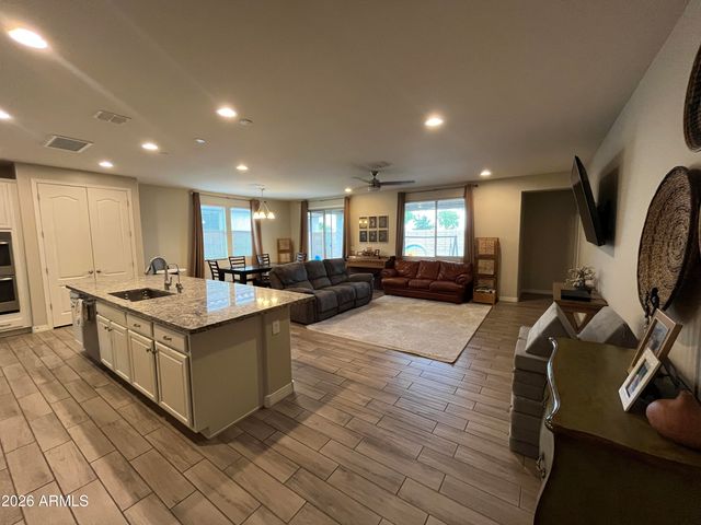 22017 N 97TH Drive, Peoria, AZ 85383