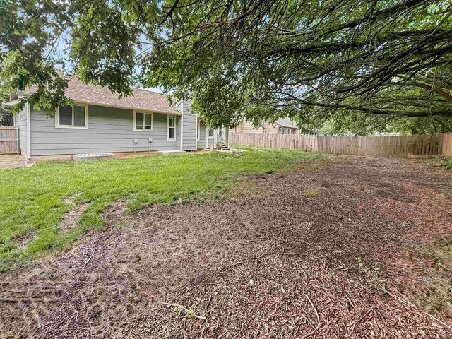2327 N Brandon, Wichita, KS 67226