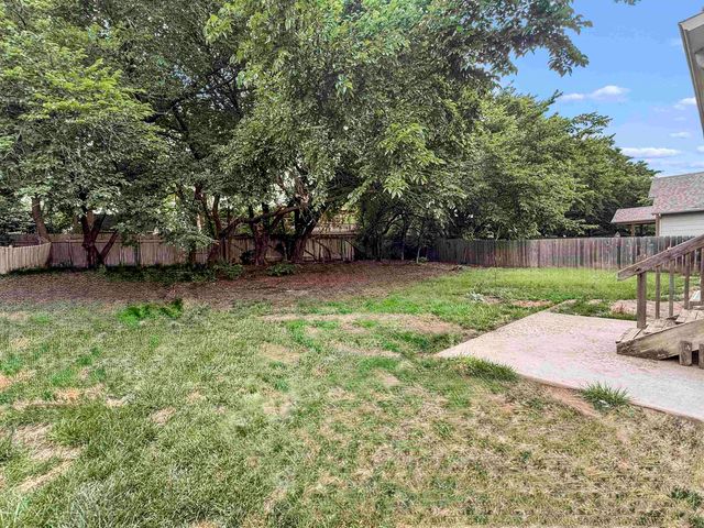 2327 N Brandon, Wichita, KS 67226