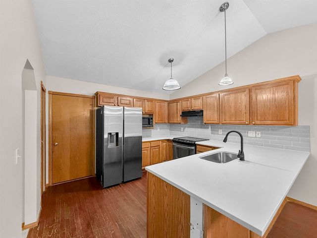 2327 N Brandon, Wichita, KS 67226