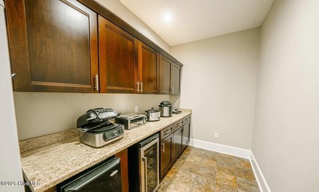 518 Edwards Road, Jacksonville, NC 28540