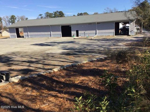 518 Edwards Road, Jacksonville, NC 28540