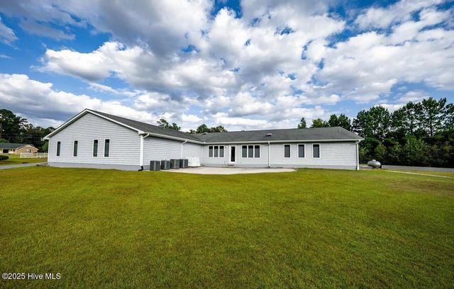 518 Edwards Road, Jacksonville, NC 28540