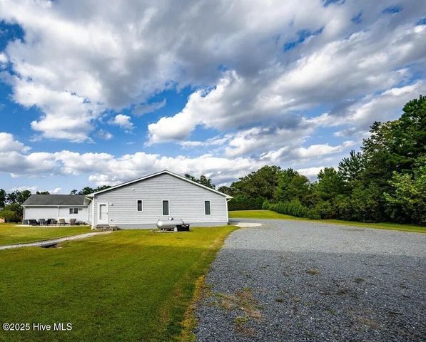 518 Edwards Road, Jacksonville, NC 28540