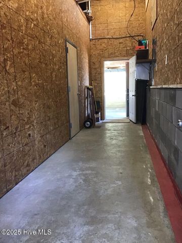 518 Edwards Road, Jacksonville, NC 28540