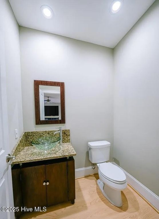 Image 13 of property listing at 518 Edwards Road, Jacksonville, NC 28540