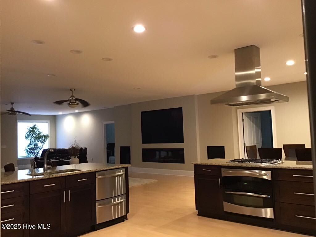 Image 21 of property listing at 518 Edwards Road, Jacksonville, NC 28540