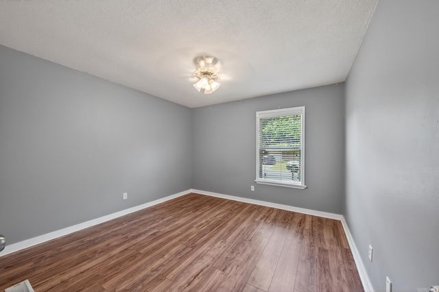 14 Meadowlark Drive, Cabot, AR 72023
