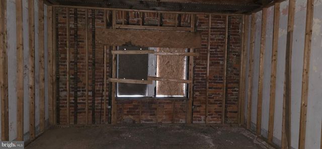 127 N FARSON ST, Philadelphia, PA 19139