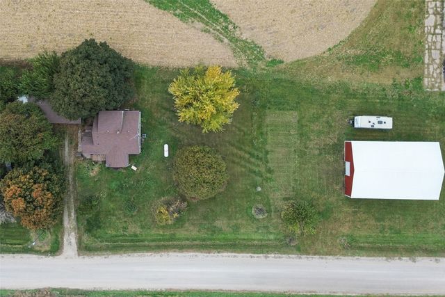 1495 Hickory Avenue, New Sharon, IA 50207