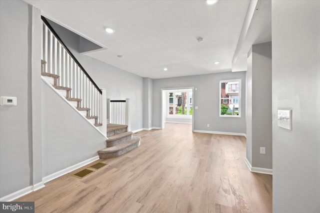 5739 N 12TH ST, Philadelphia, PA 19141