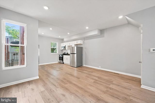 5739 N 12TH ST, Philadelphia, PA 19141