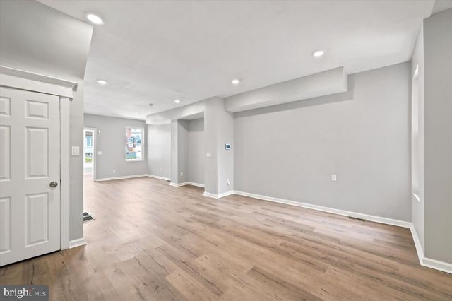 5739 N 12TH ST, Philadelphia, PA 19141