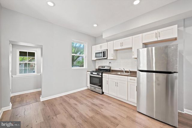 5739 N 12TH ST, Philadelphia, PA 19141