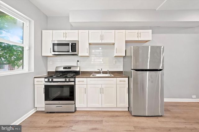 5739 N 12TH ST, Philadelphia, PA 19141