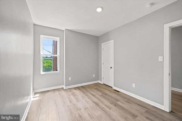 5739 N 12TH ST, Philadelphia, PA 19141
