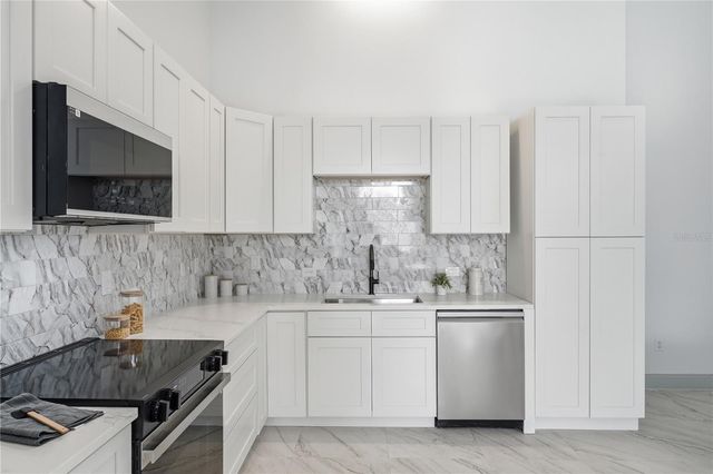 4873 NE 64 AVENUE, Silver Springs, FL 34488