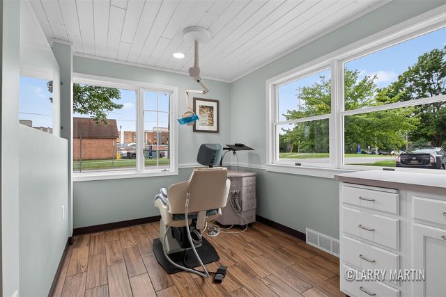 224 S Weaver Avenue, Fremont, MI 49412
