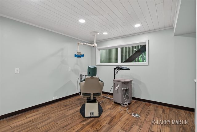 224 S Weaver Avenue, Fremont, MI 49412