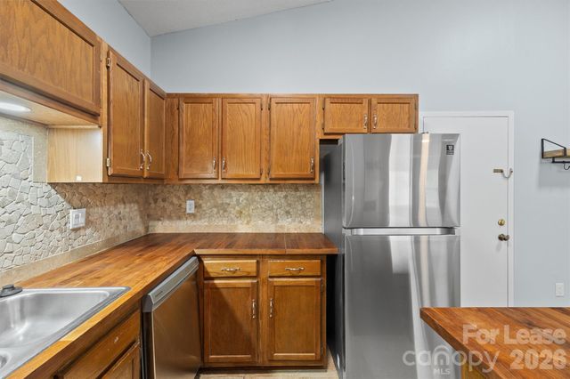 4130 Charlotte Highway L, Clover, SC 29710