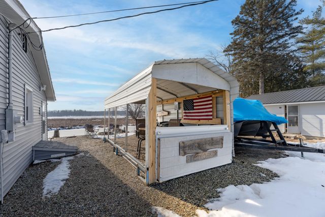 17863 Point Drive, Barryton Vlg-fork Twp, MI 49305