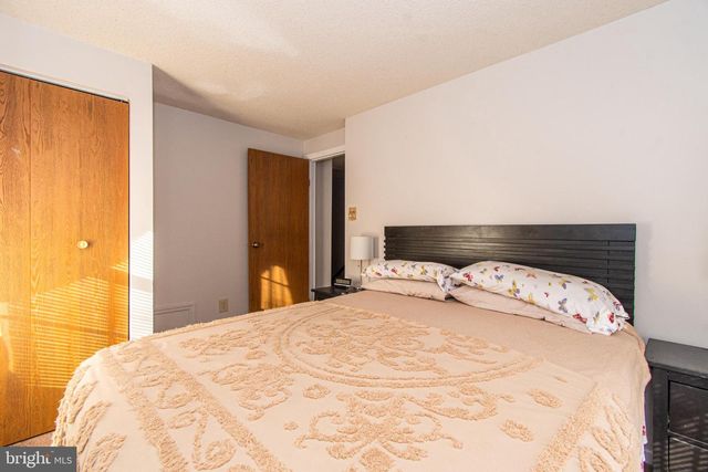 1201 N CALHOUN ST, Baltimore, MD 21217