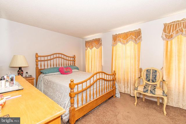 1201 N CALHOUN ST, Baltimore, MD 21217