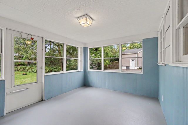 521 Hutchinson Street, Kalamazoo, MI 49008