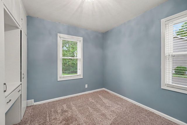 521 Hutchinson Street, Kalamazoo, MI 49008