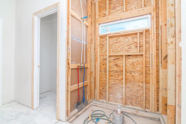 502 E 12th St, Big Spring, TX 79720