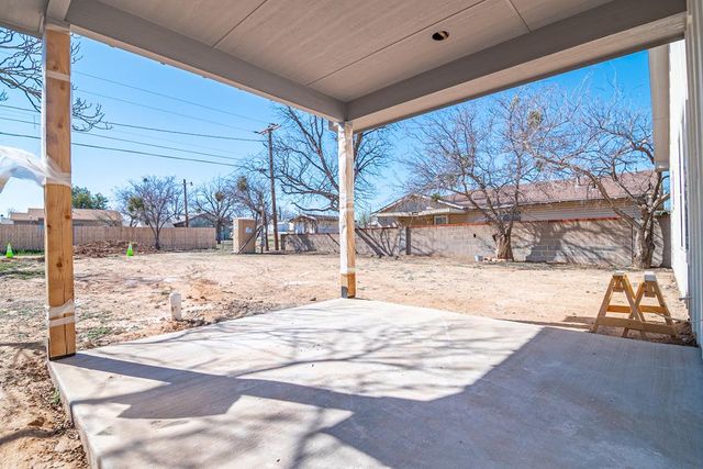 502 E 12th St, Big Spring, TX 79720