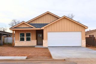 502 E 12th St, Big Spring, TX 79720