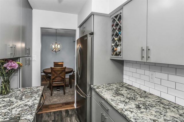 200 Atlantic Avenue 123, Lynbrook, NY 11563