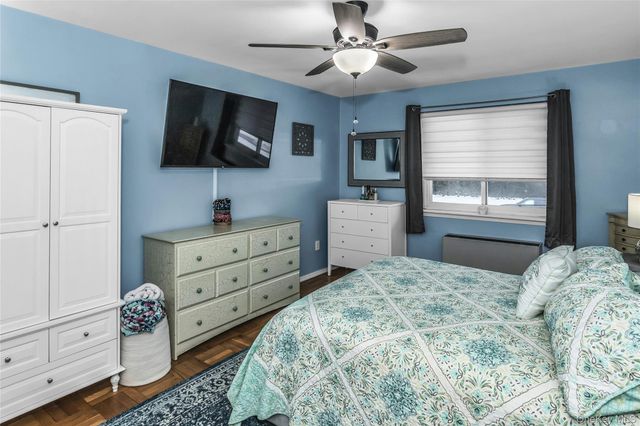 200 Atlantic Avenue 123, Lynbrook, NY 11563