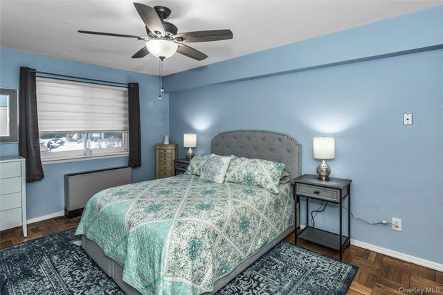 200 Atlantic Avenue 123, Lynbrook, NY 11563