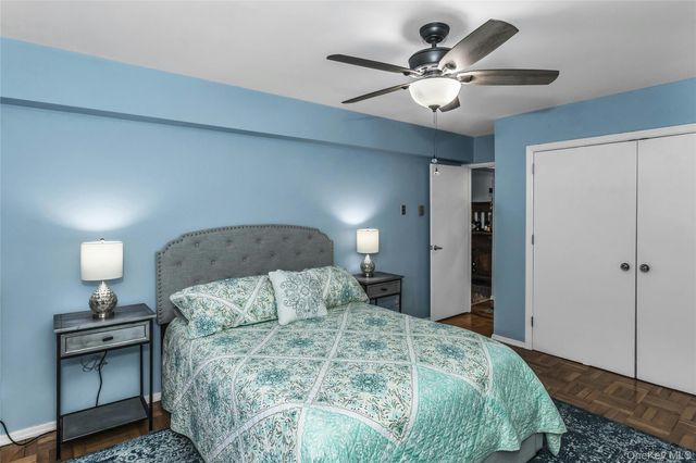 200 Atlantic Avenue 123, Lynbrook, NY 11563