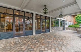 200 Atlantic Avenue 123, Lynbrook, NY 11563