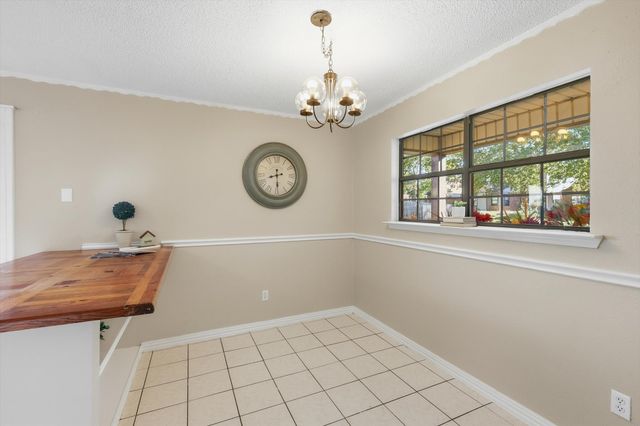 205 Callender Drive, Fort Worth, TX 76108