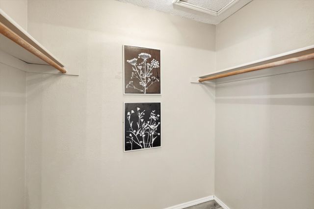 205 Callender Drive, Fort Worth, TX 76108