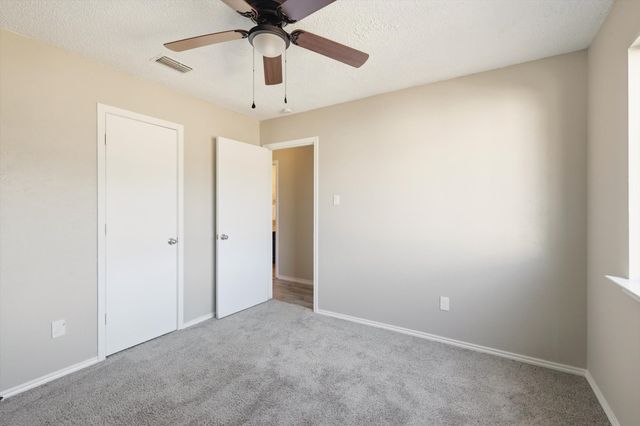 205 Callender Drive, Fort Worth, TX 76108