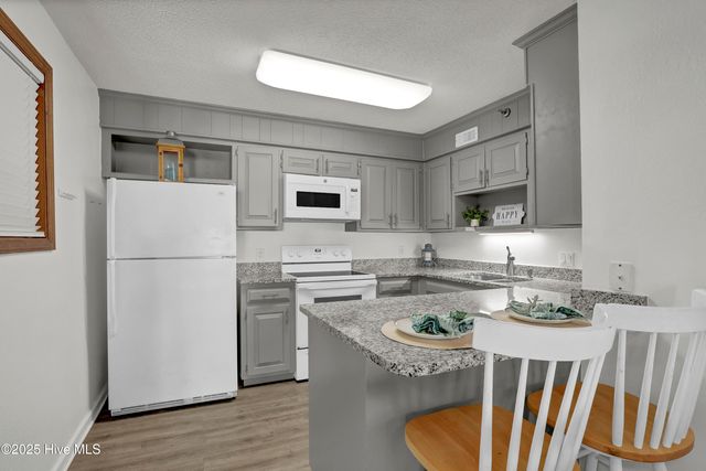 1896 New River Inlet Road 1309, Sneads Ferry, NC 28460