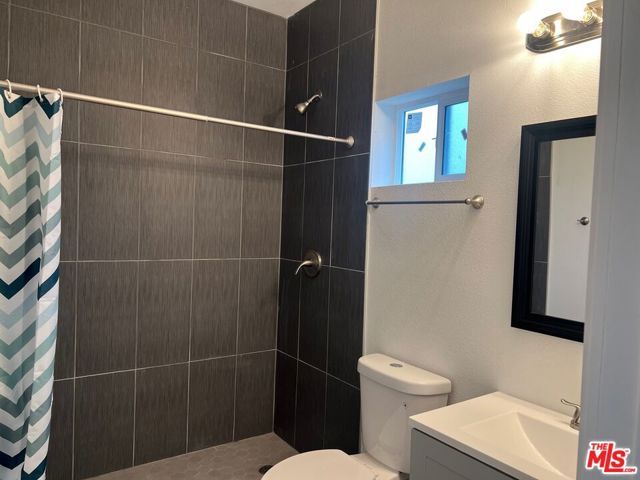 233 N PARK VIEW Street 9, Los Angeles, CA 90026