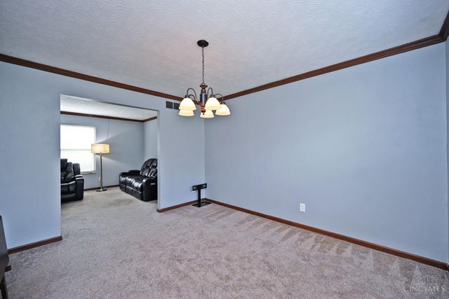 619 Quail Run Road, Middletown, OH 45042