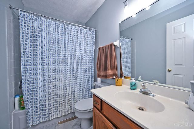619 Quail Run Road, Middletown, OH 45042