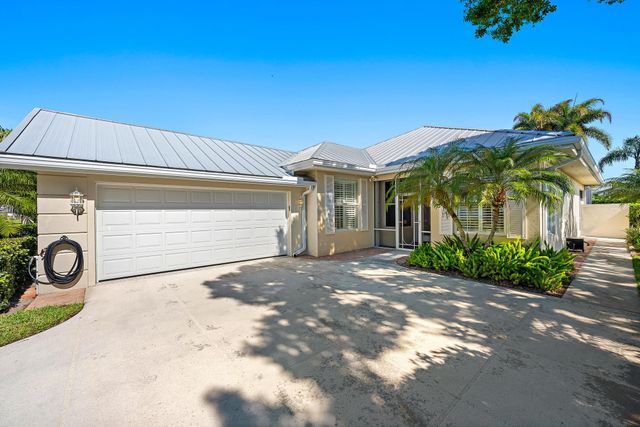 2215 SW Mayflower Drive, Palm City, FL 34990