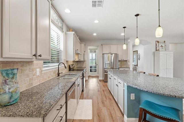 10049 SW 77TH LOOP, Ocala, FL 34481