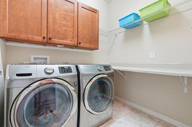 10049 SW 77TH LOOP, Ocala, FL 34481