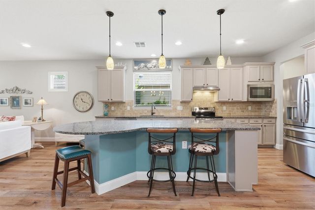 10049 SW 77TH LOOP, Ocala, FL 34481